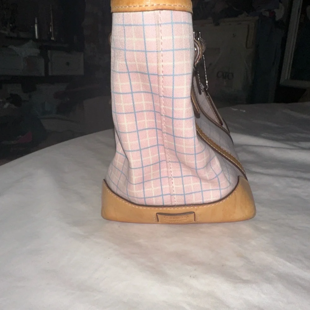 Coach y2k Hampton pink and blue Plaid Tote Bag tan leather trim silver accents - Picture 4 of 13